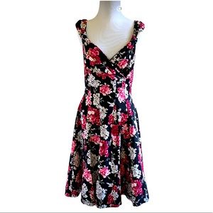 White House Black Market Floral Print Fit + Flare Dress 6
